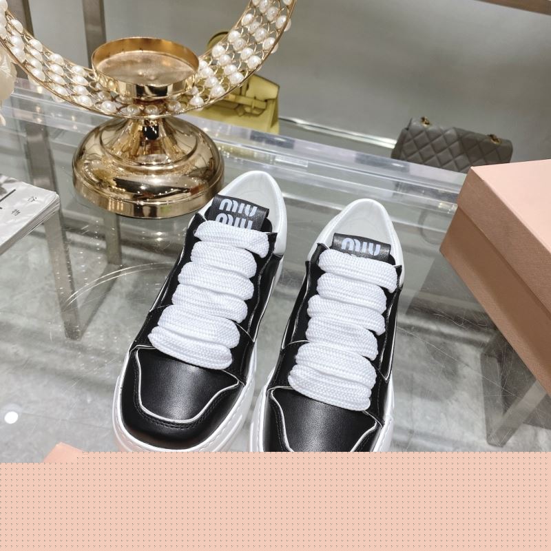 Miu Miu Casual Shoes
